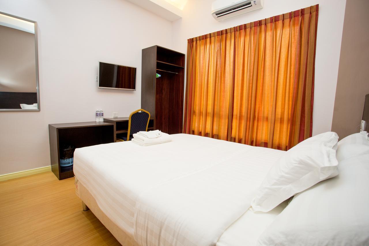 Labuan Fortune Hotel Esterno foto