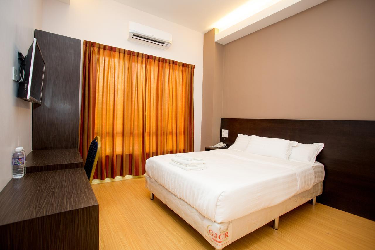 Labuan Fortune Hotel Esterno foto