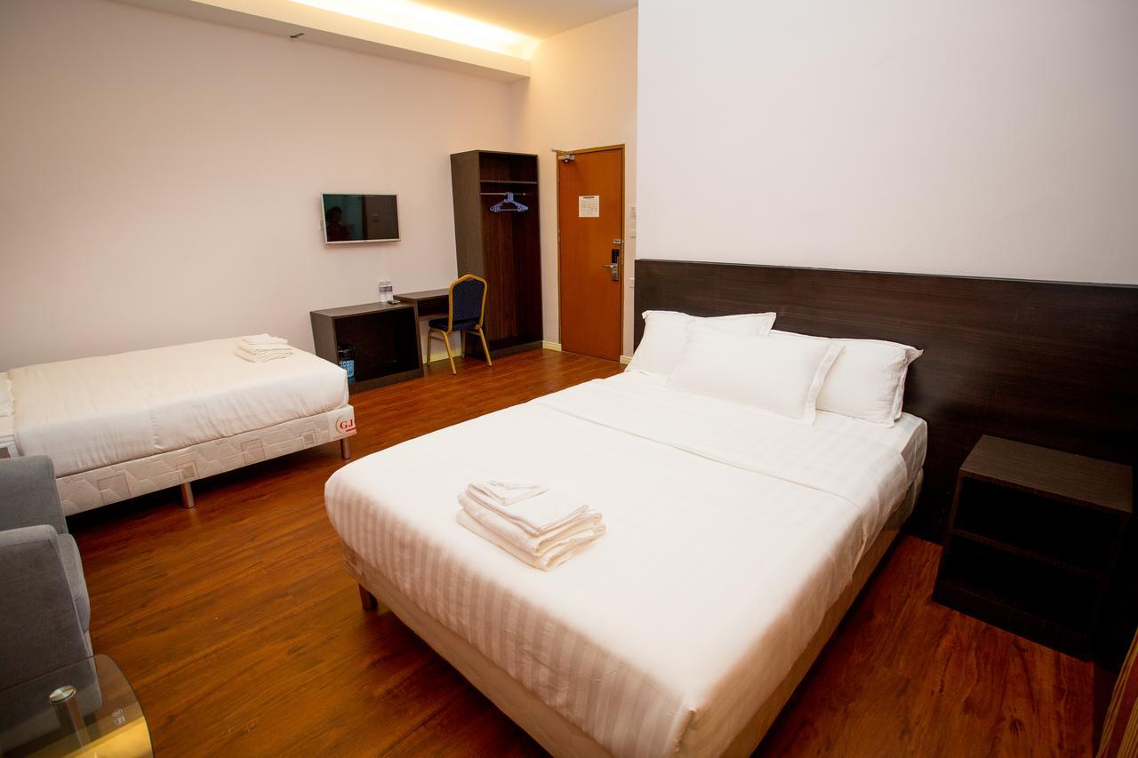 Labuan Fortune Hotel Esterno foto